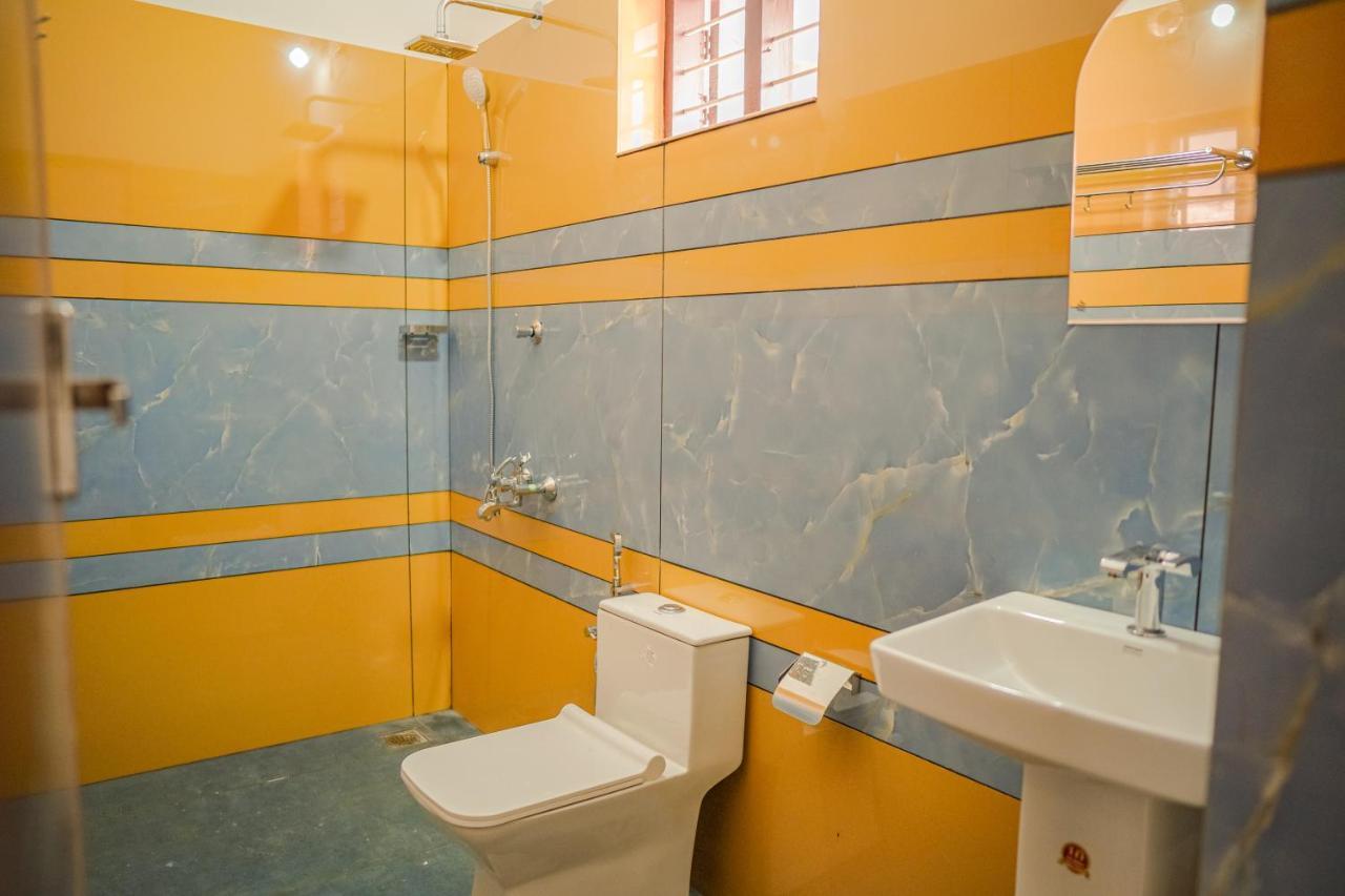 Shimano Square Guest House Varkala Bagian luar foto