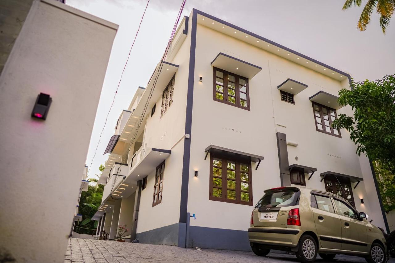 Shimano Square Guest House Varkala Bagian luar foto